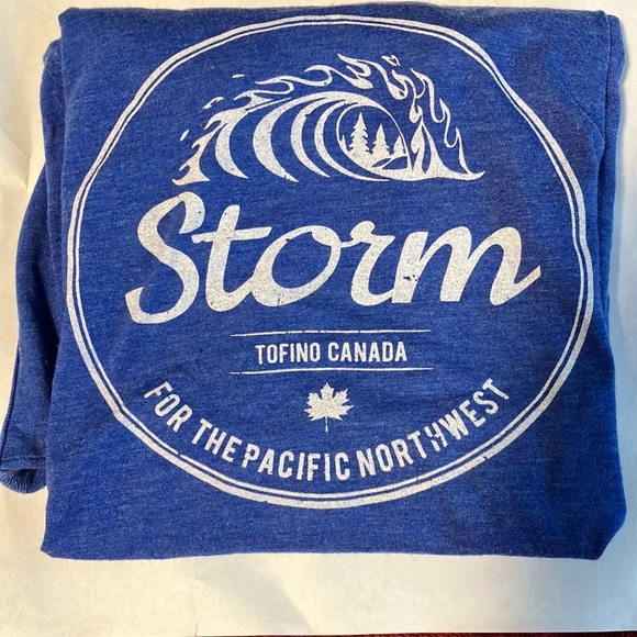 Storm T-shirt - Picture 1 of 3